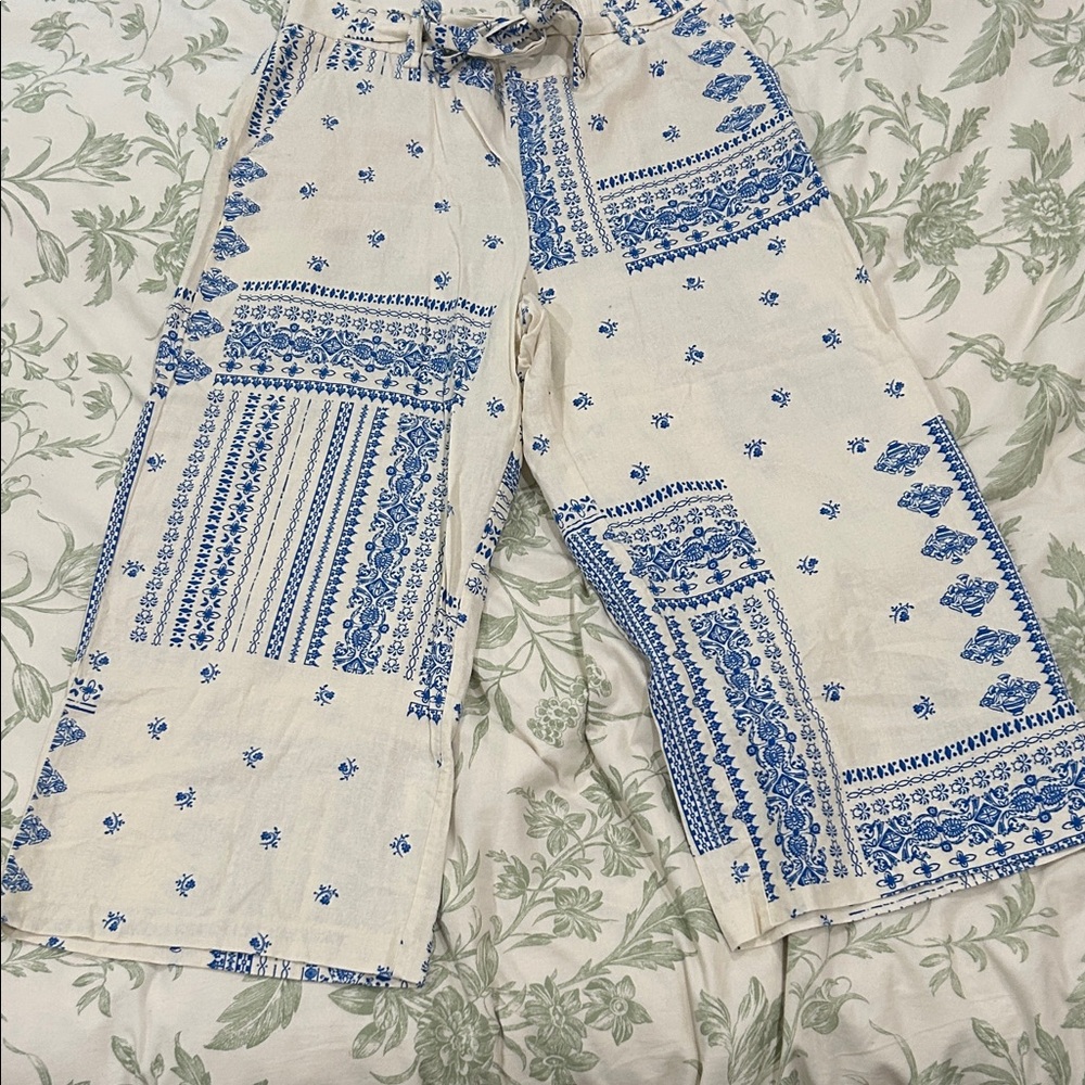 Joie Cream and Blue Floral Pants